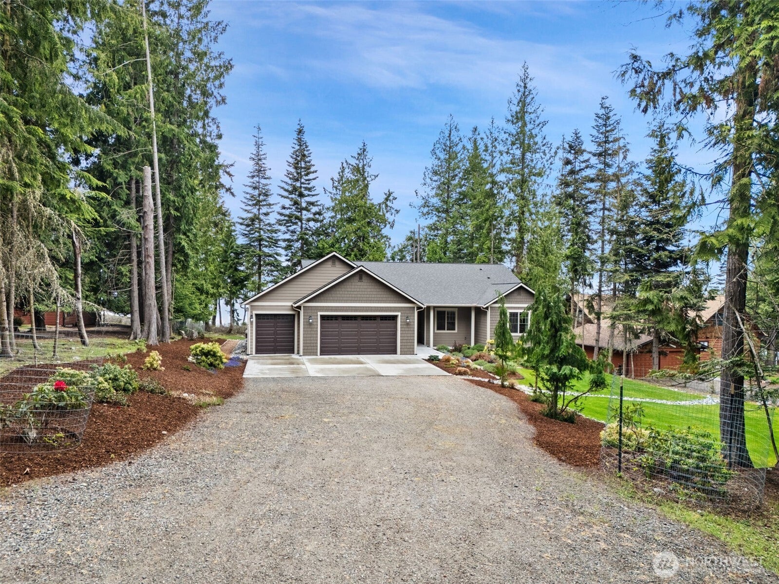 442 Buck Loop Road — photo
