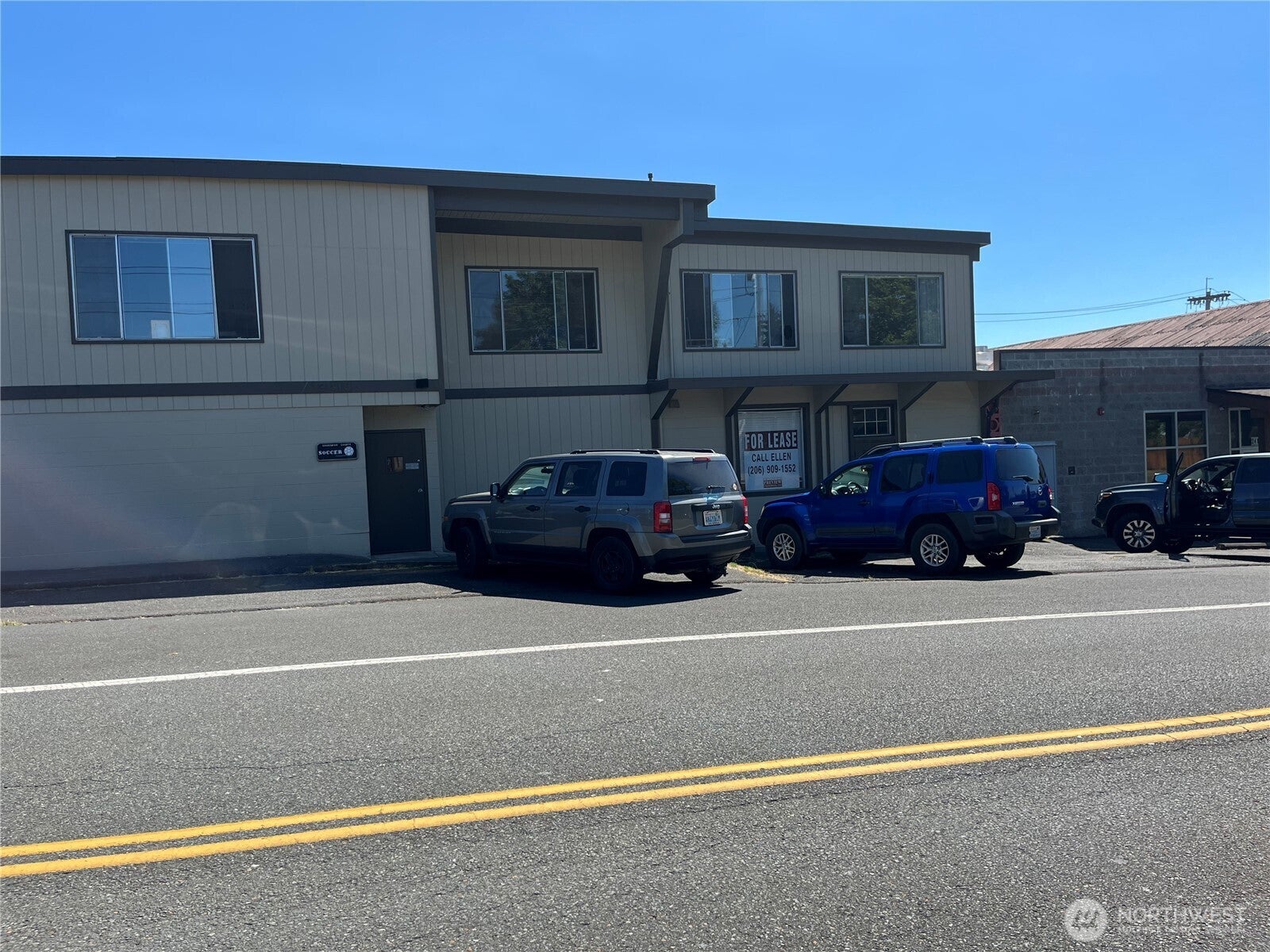 2418 California Avenue — photo