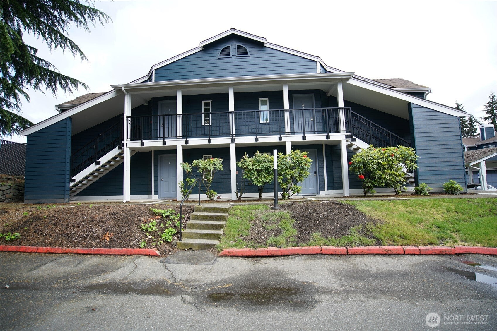 215 SW 100th Street B-102 — photo