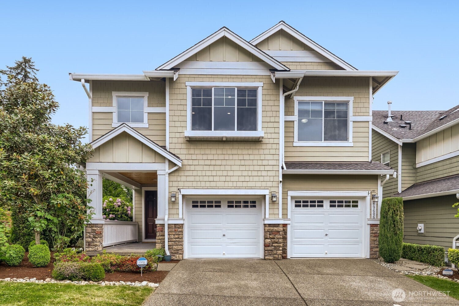 19606 35th Drive SE — photo