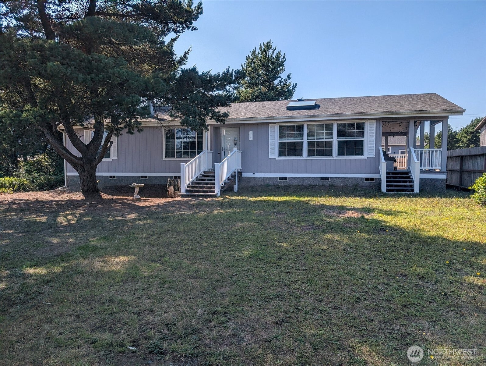 313 Ocean Shores Boulevard NW — photo