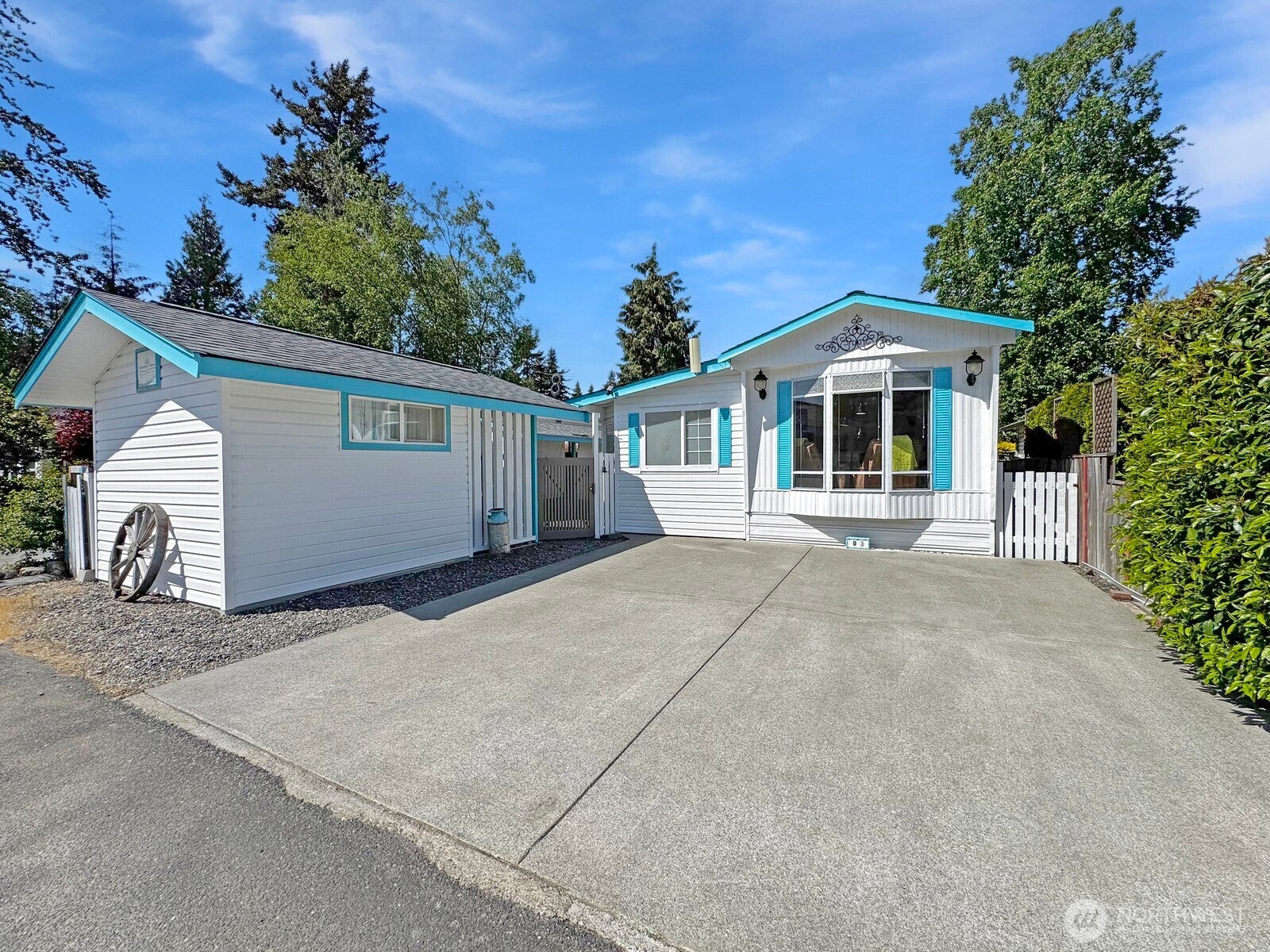 5001 Bay Road D3 — photo