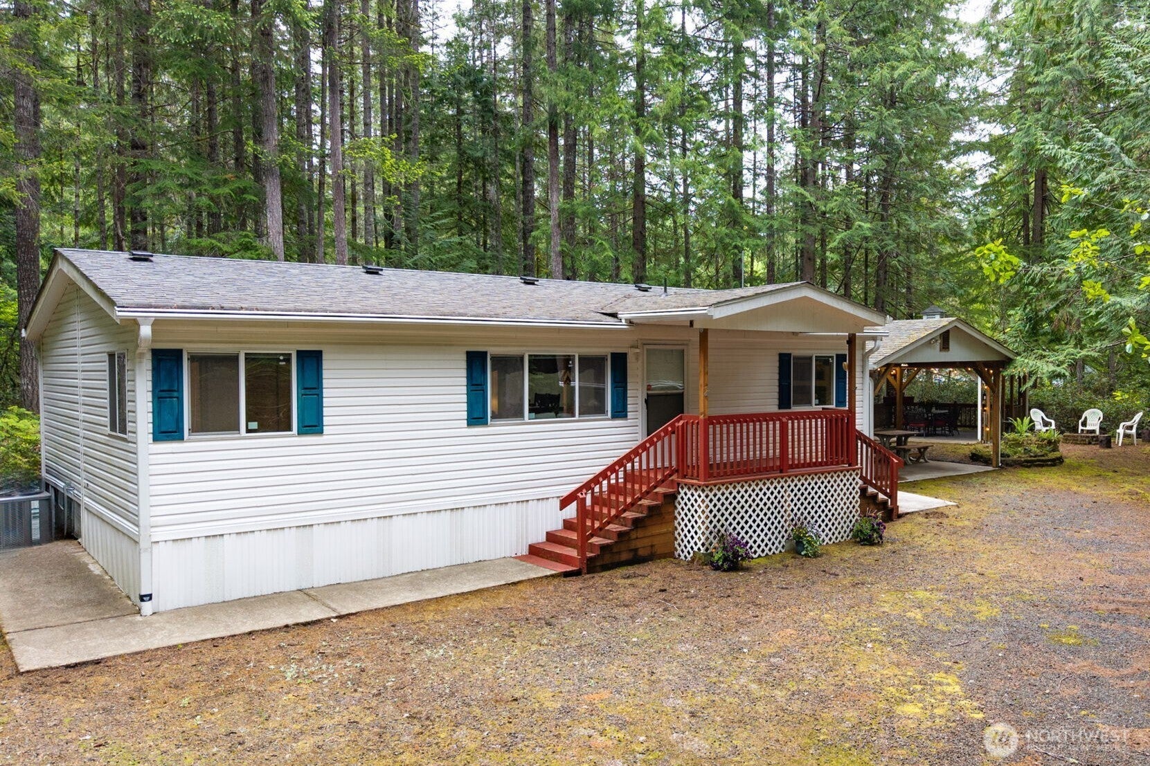 10 N Duckabush Drive W — photo