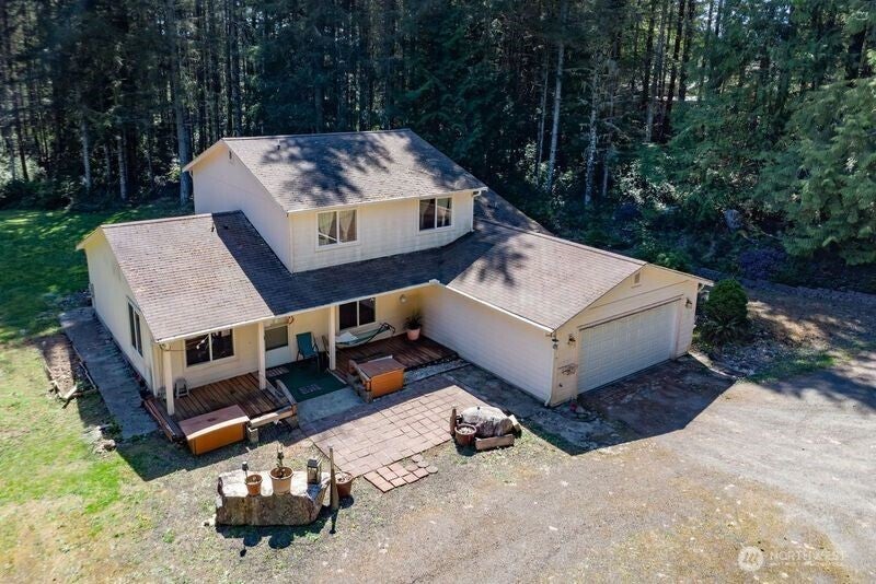 77 Chickadee Lane — photo
