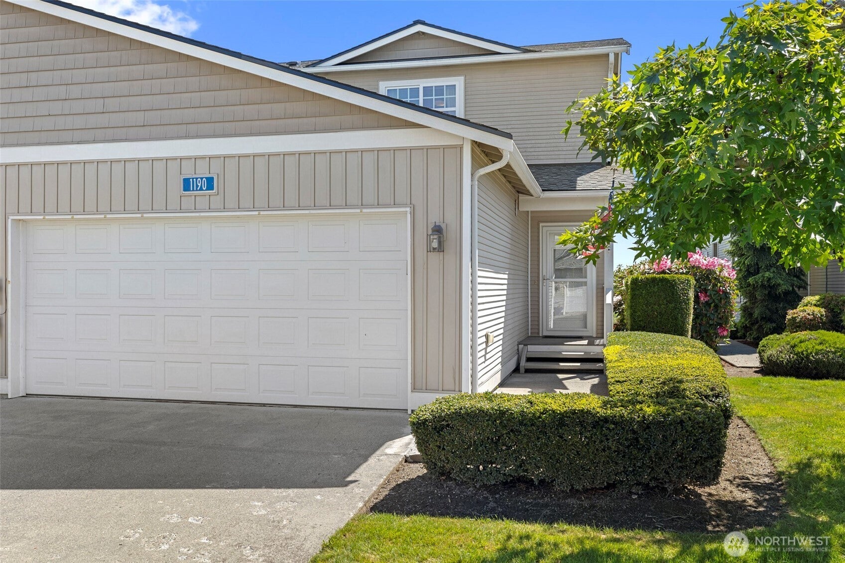 1190 Decatur Circle — photo