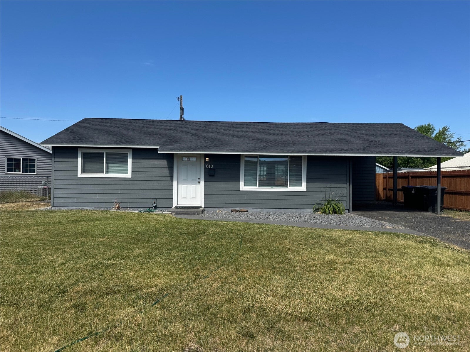 610 S Grand Drive — photo