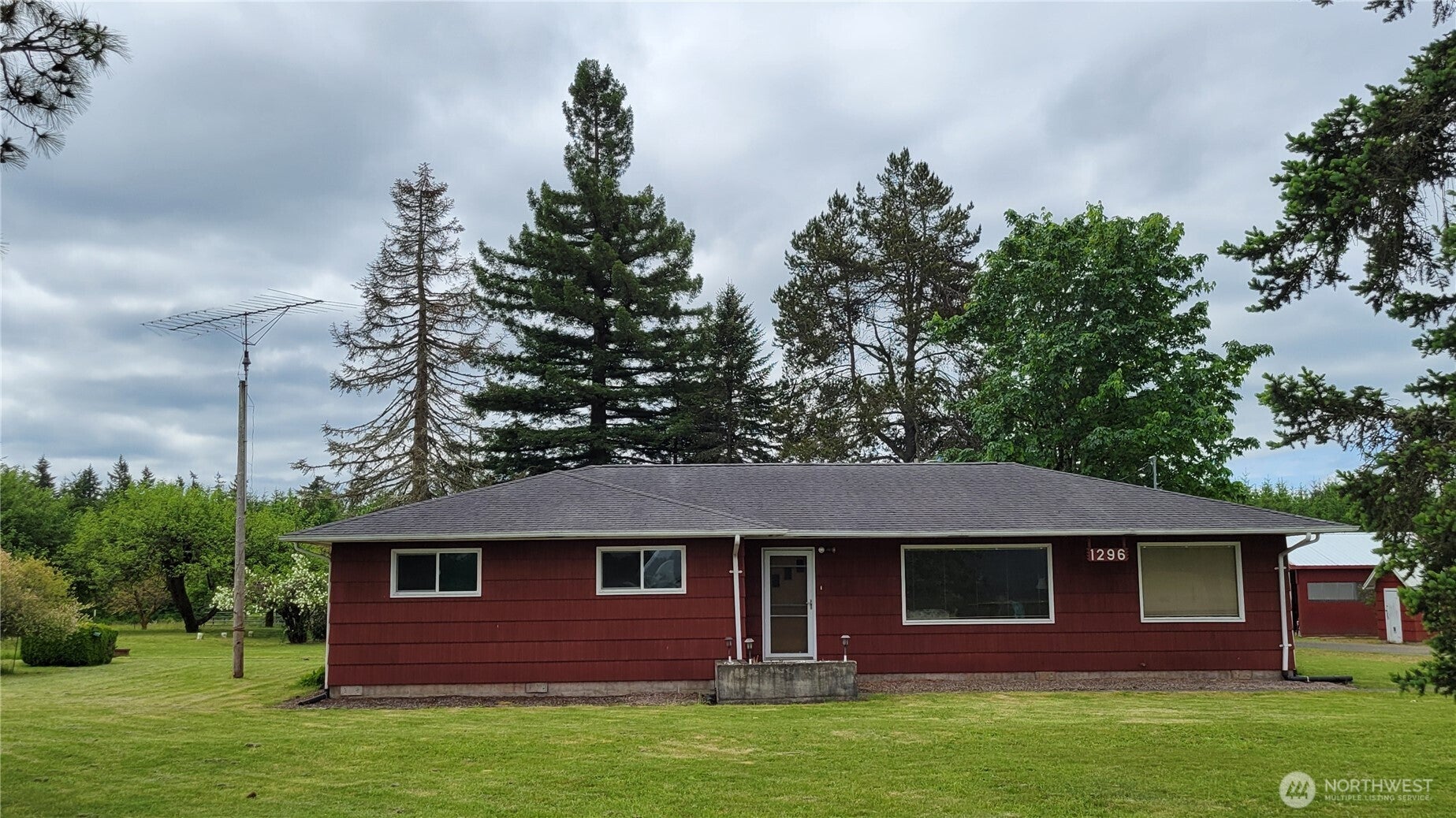 1296 US Hwy 12 — photo