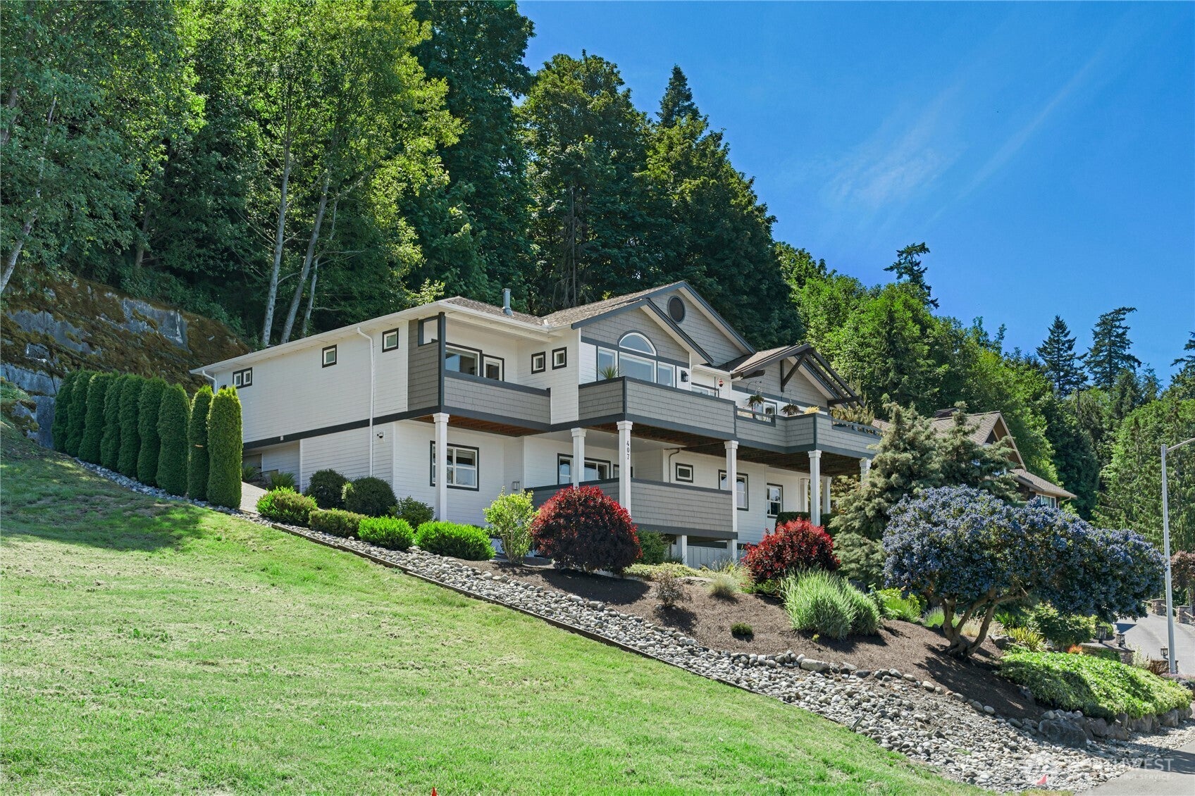 407 Vanderlin Drive — photo