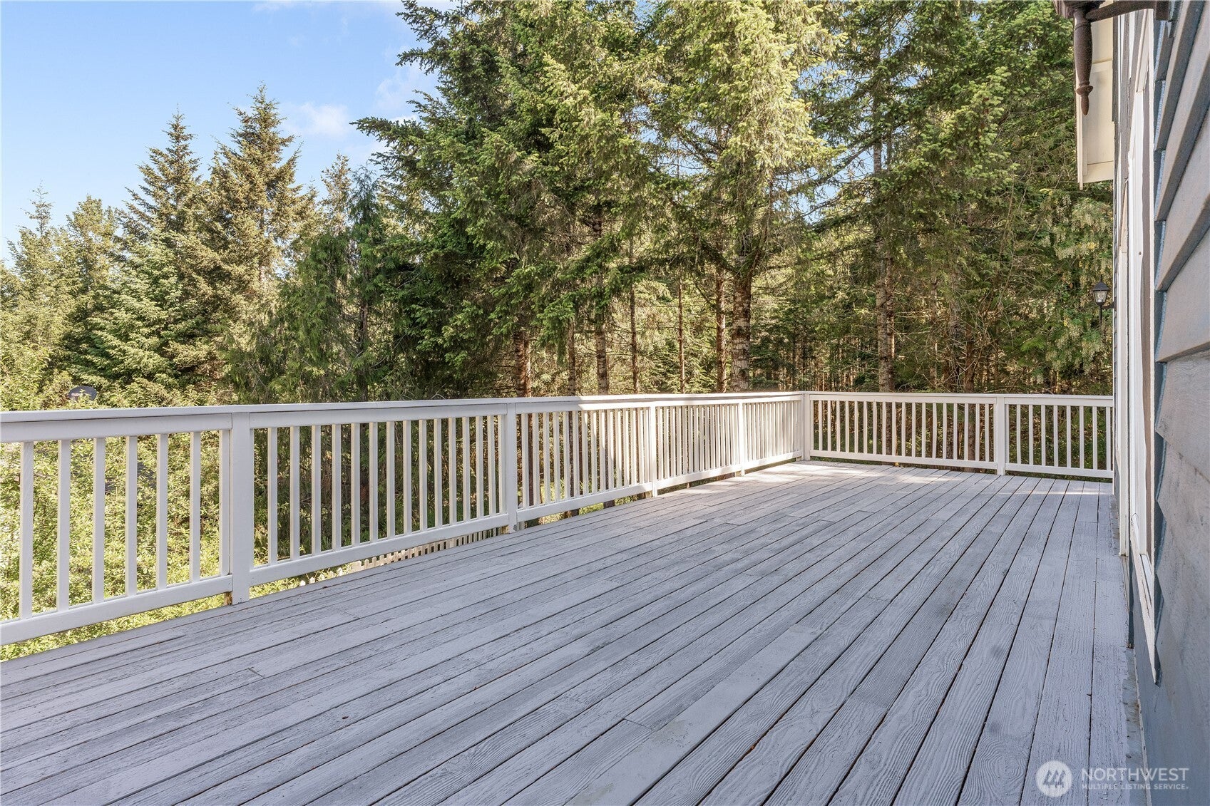 110 E Glacier Crest Road — photo