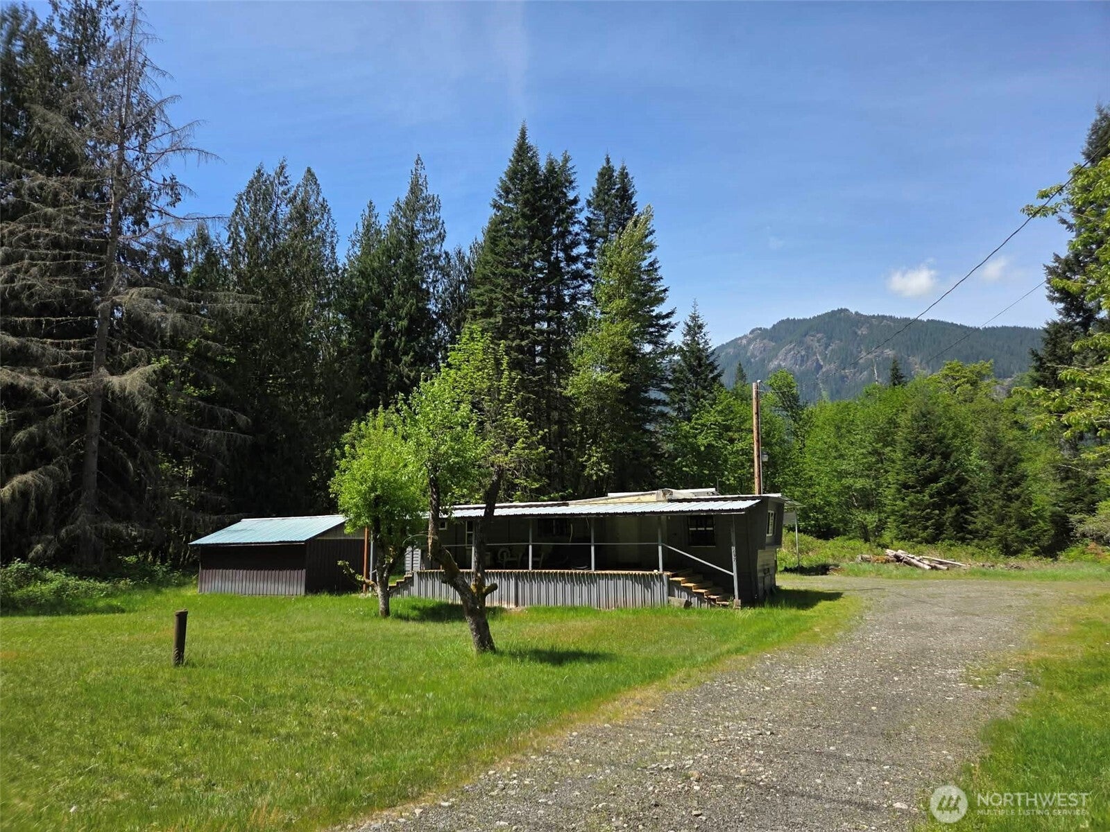 11697 US Hwy 12 — photo