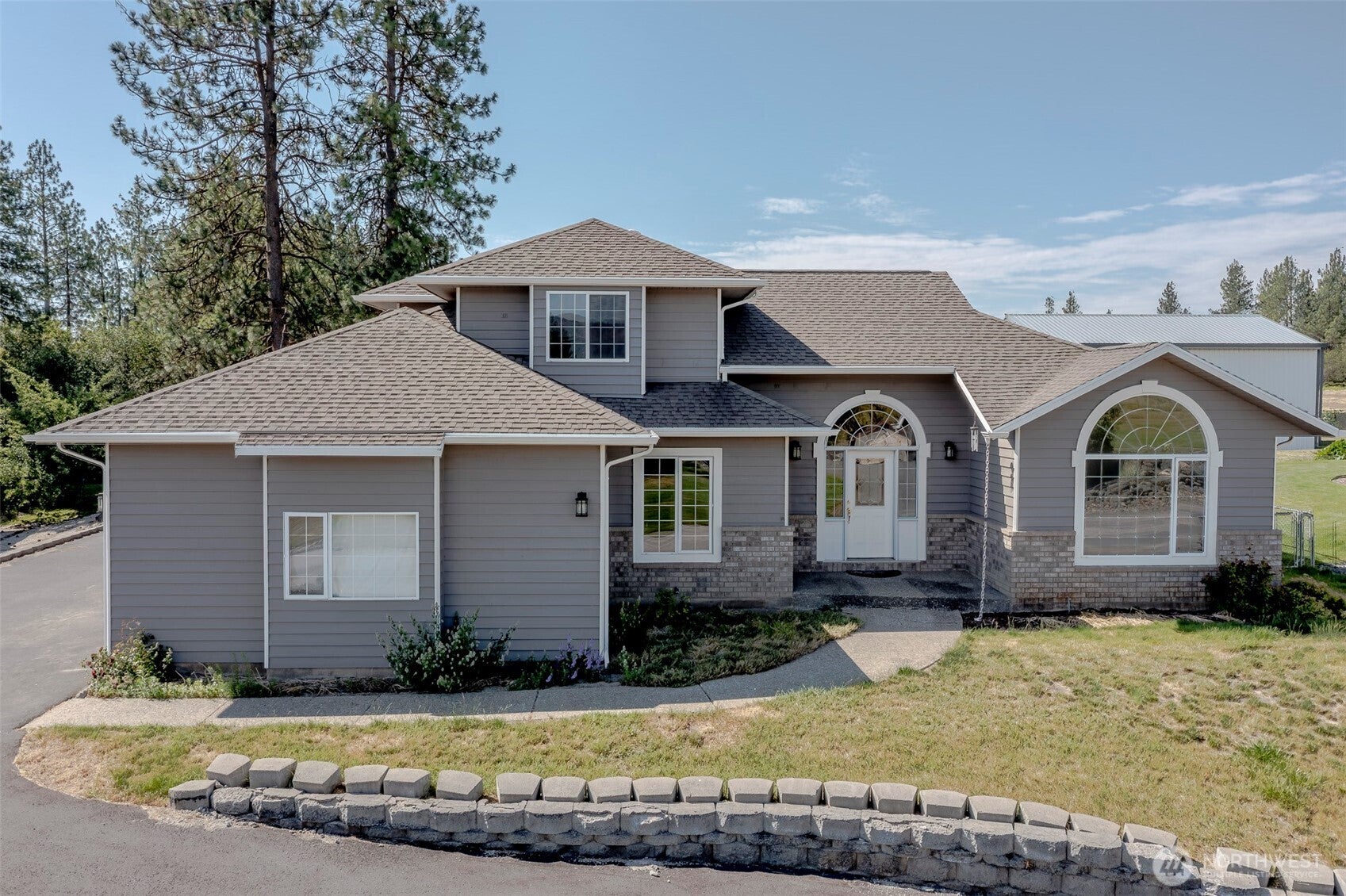 1107 Pinebrook Drive — photo