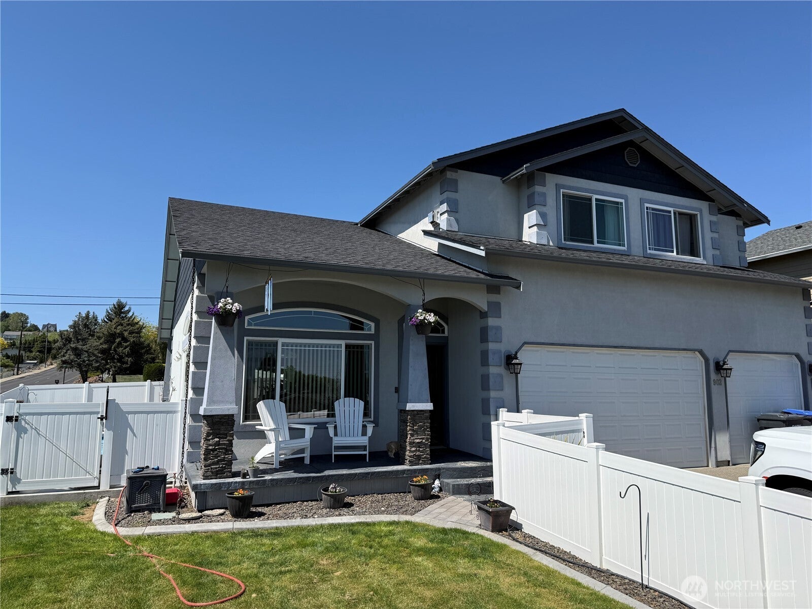 902 Blitz Lane — photo