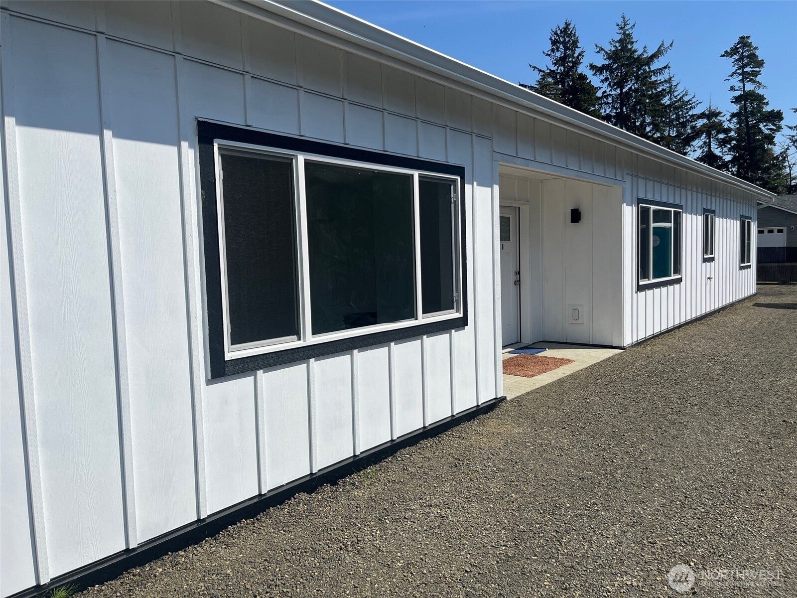 1306 Melbourne Court — photo