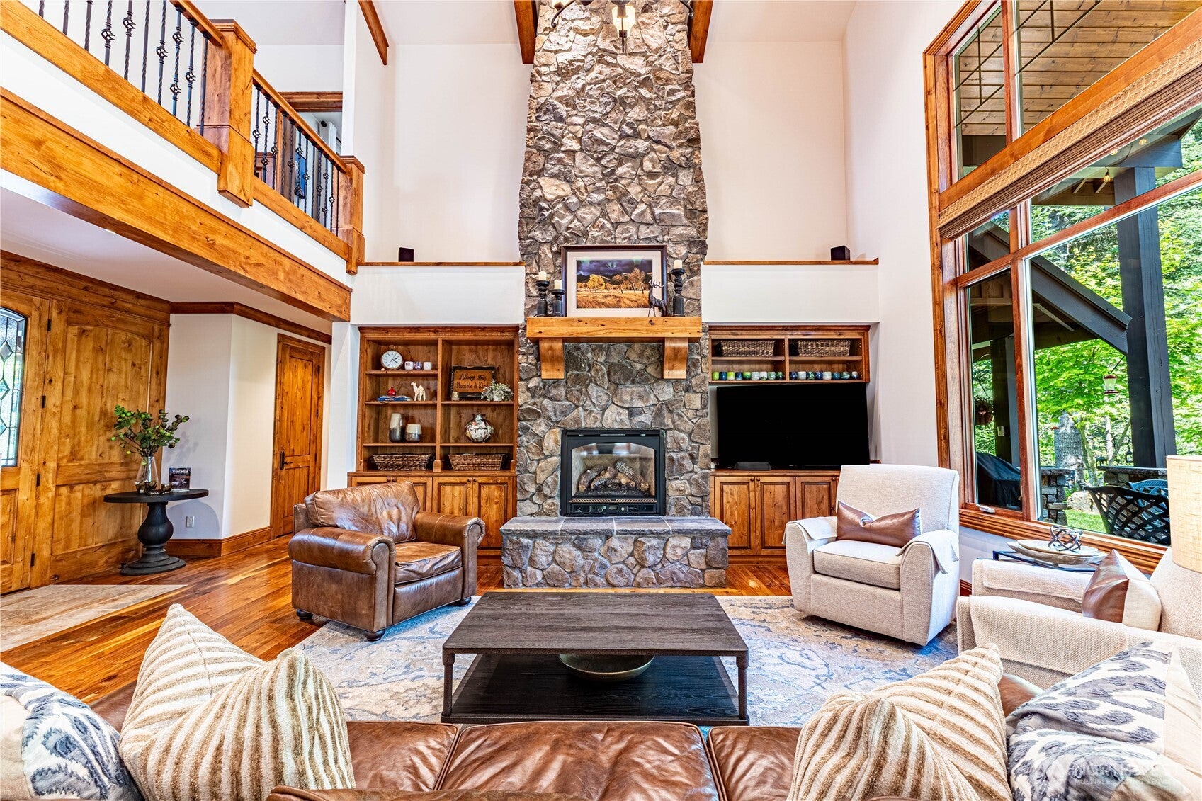 801 Snowberry Loop — photo