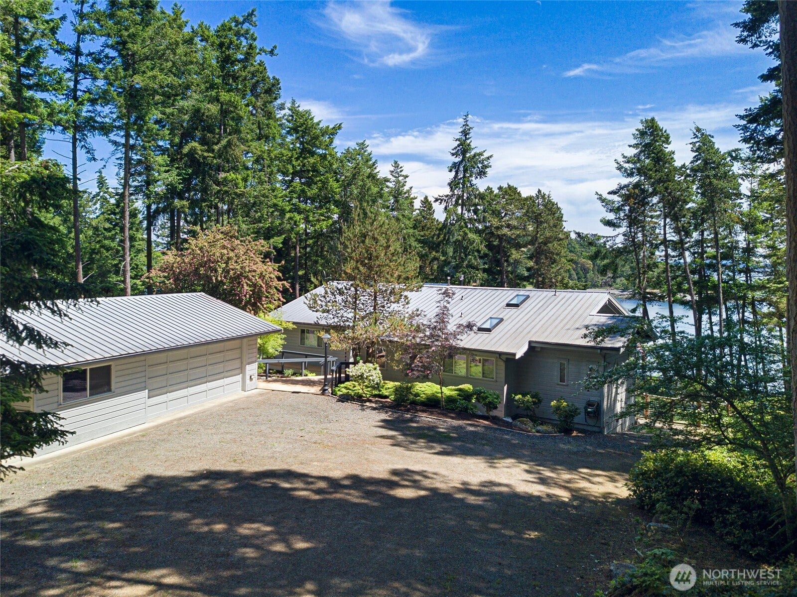 214 Pinedrona Lane — photo