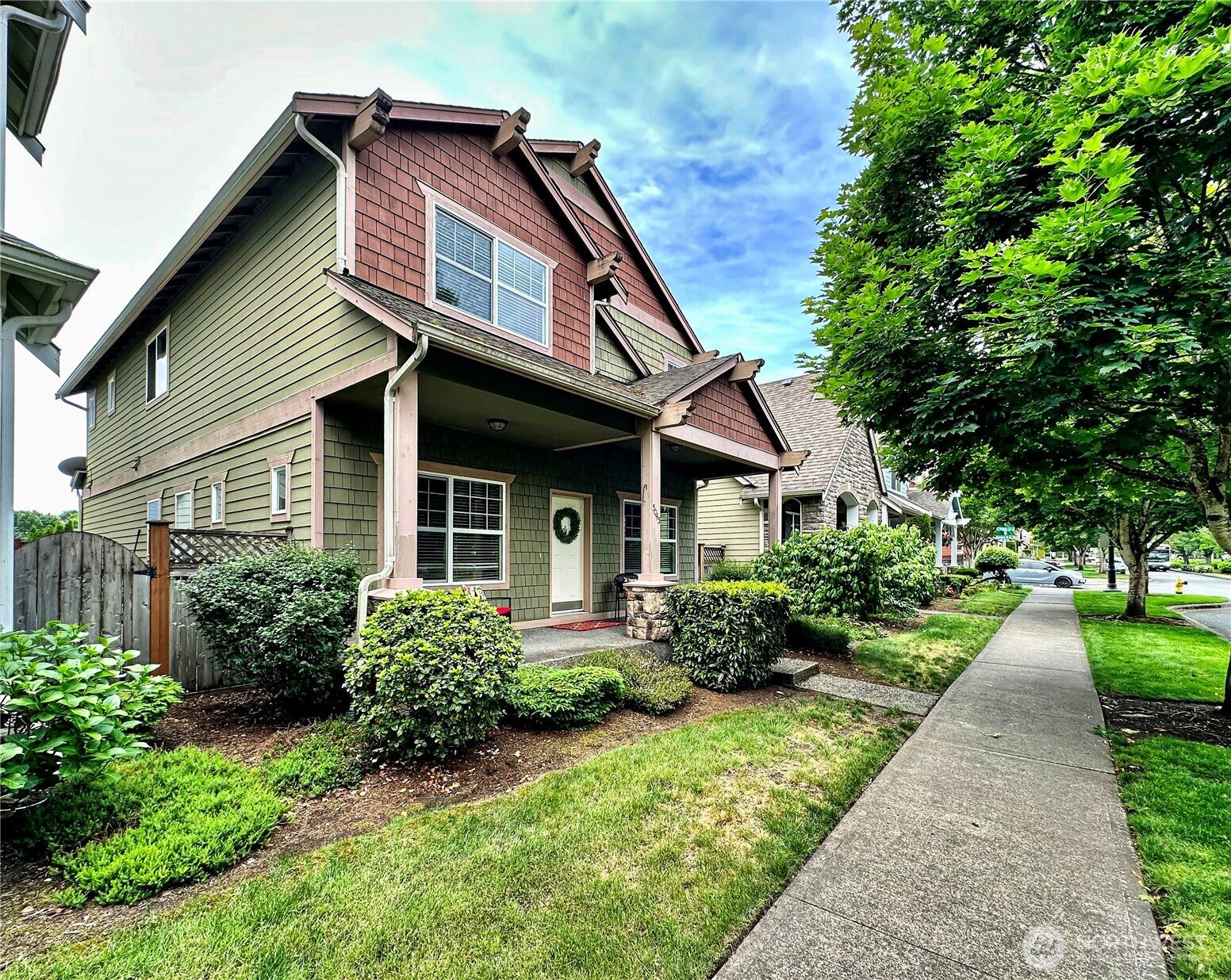 5045 Balustrade Boulevard SE — photo