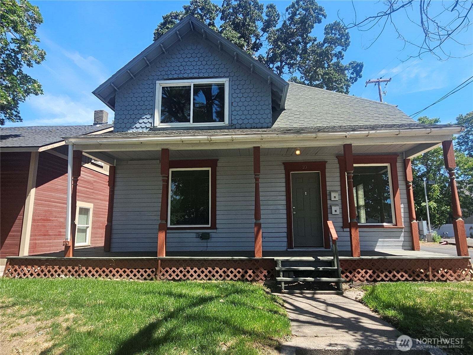 10 N Touchet Street — photo