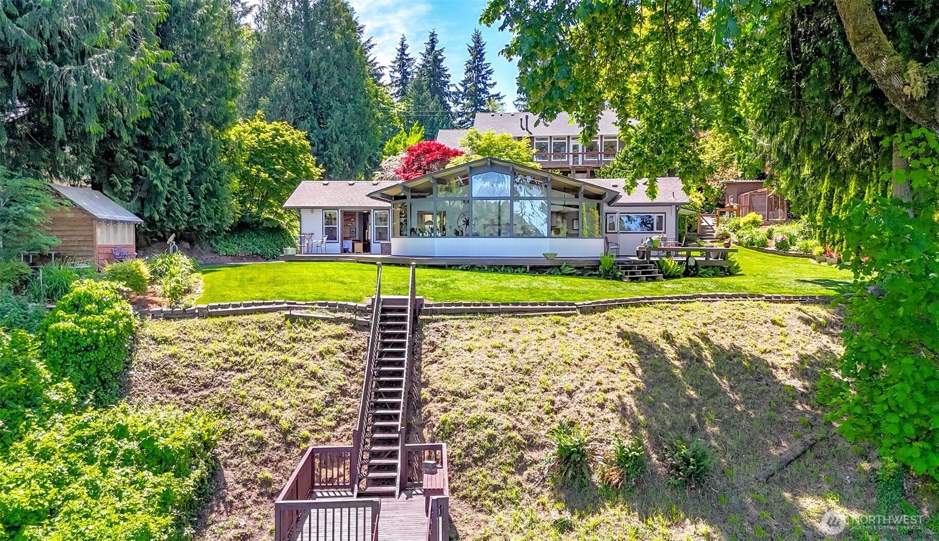 7902 Kelly Beach Road — photo