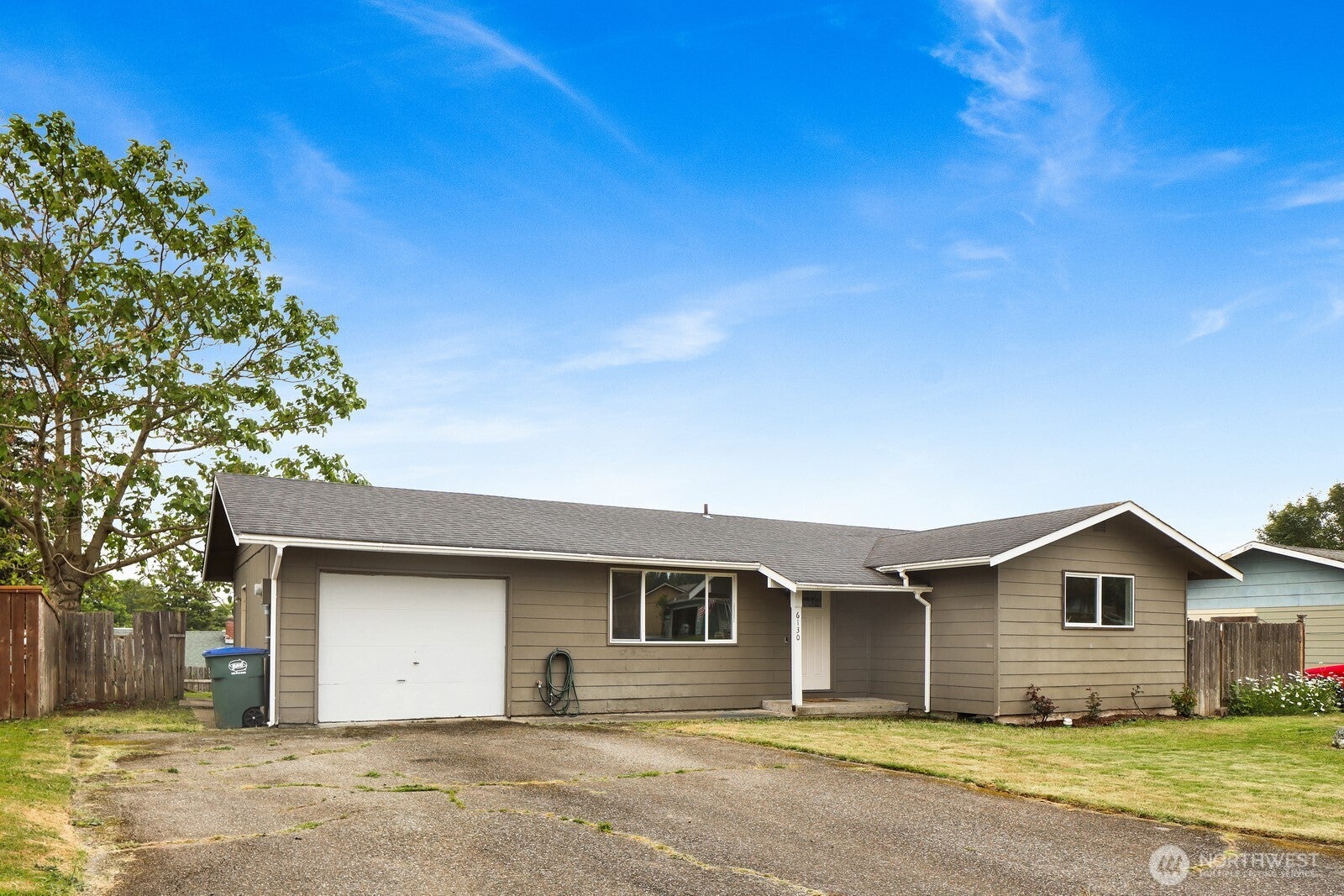 6130 Sunshine Drive — photo