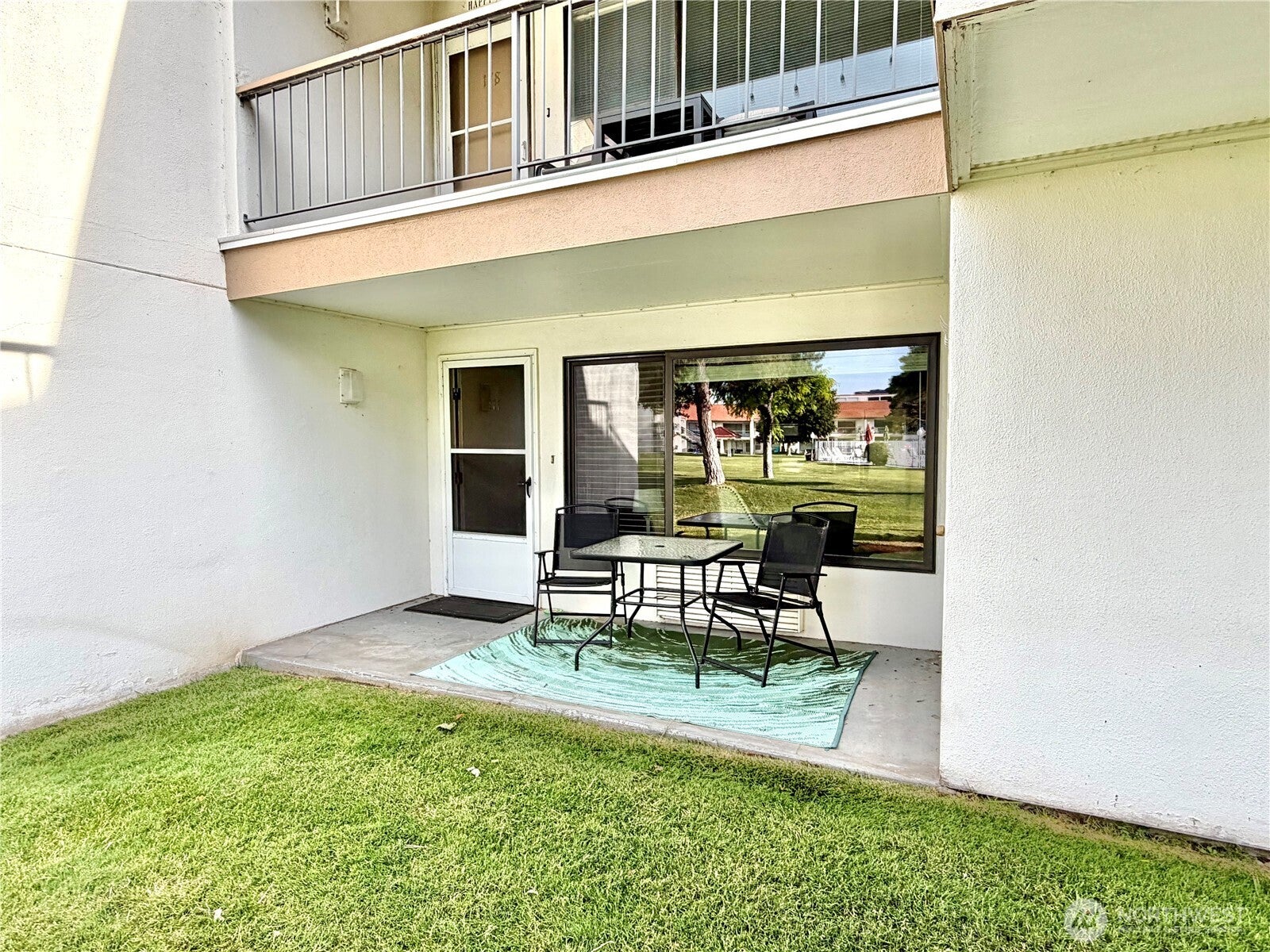 8903 Crescent Bar Rd 177 — photo