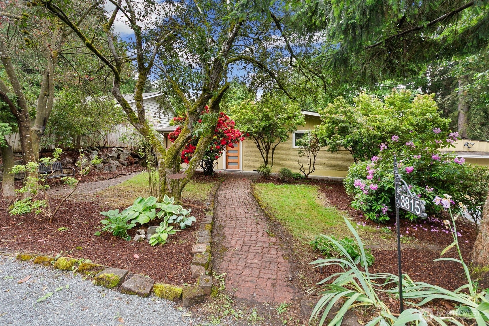 3815 NE 113th Street — photo