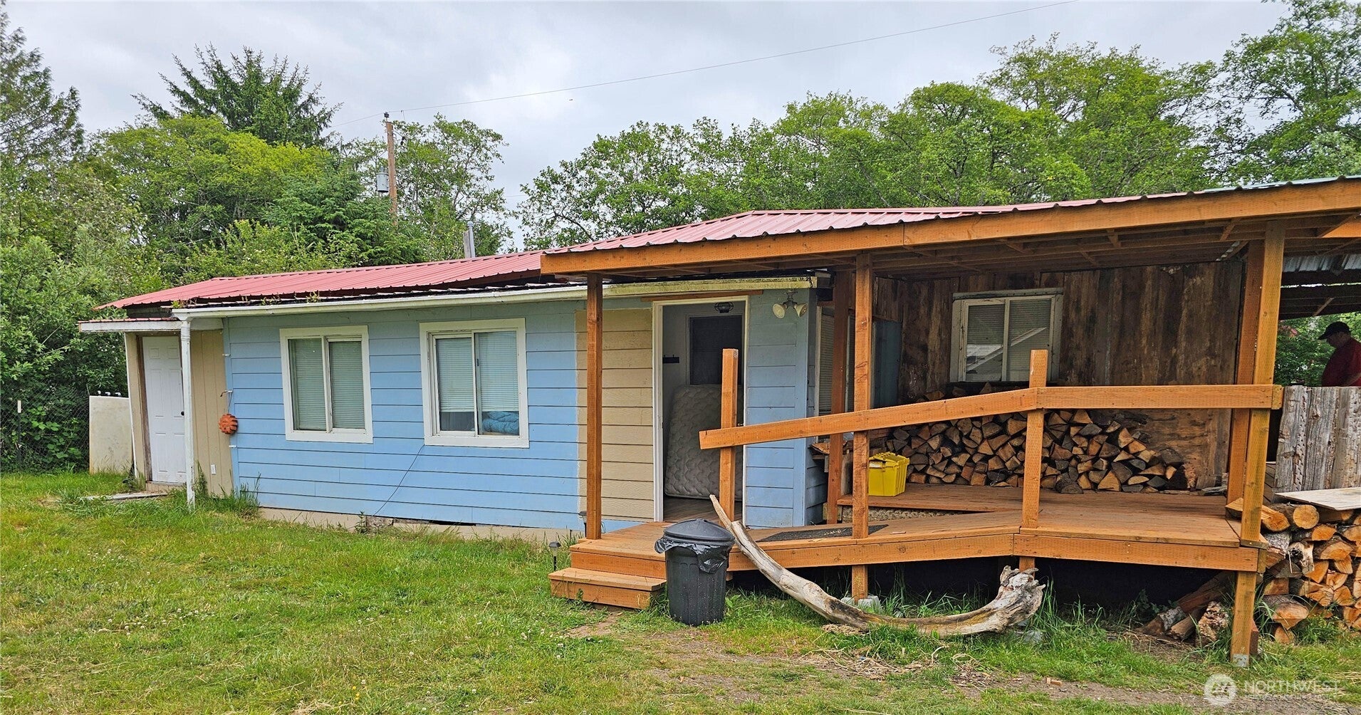 1022 Juniper Street — photo