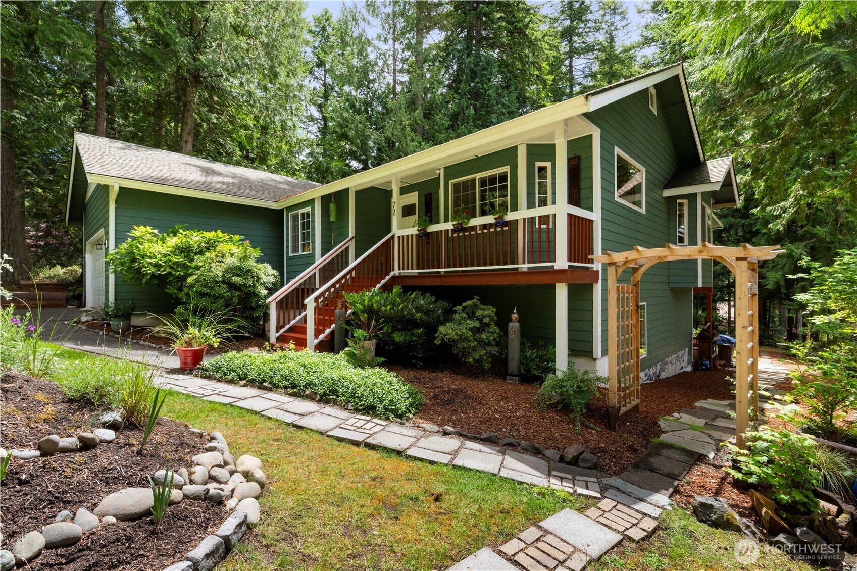 72 Sayward Lane — photo