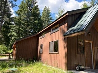 19045 Gill Creek Road — photo
