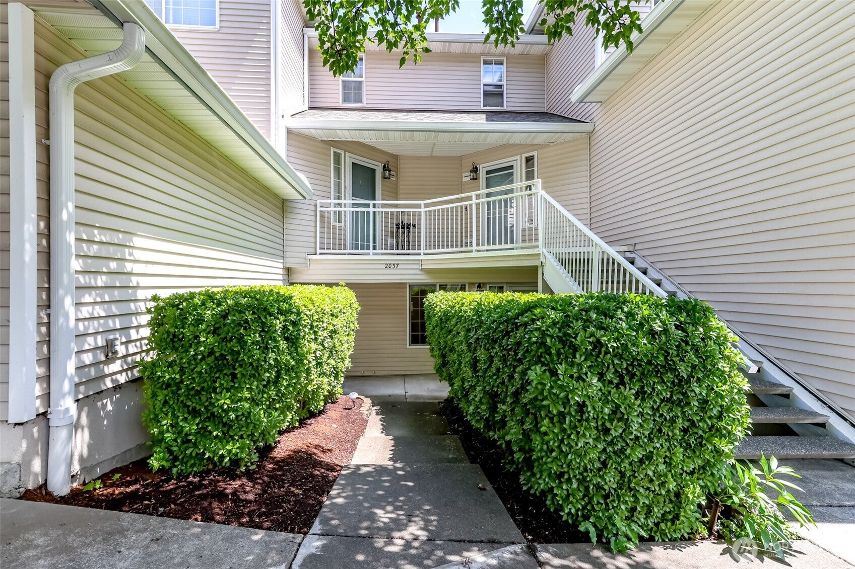 2037 S 368th Place — photo