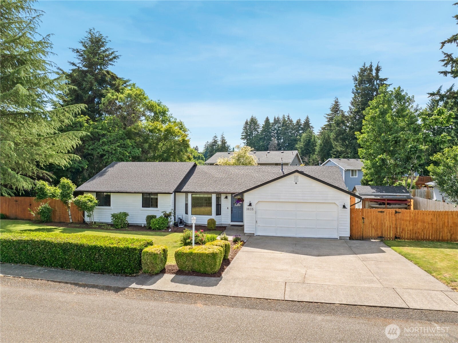 3835 Blue Finch Court SE — photo