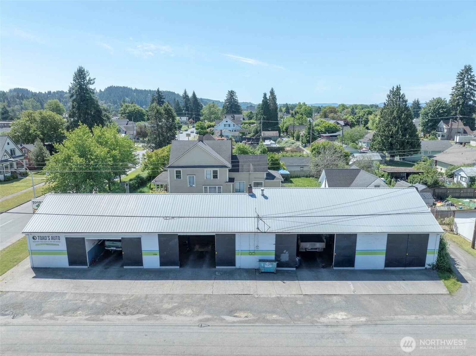 1021 N Pearl Street — photo