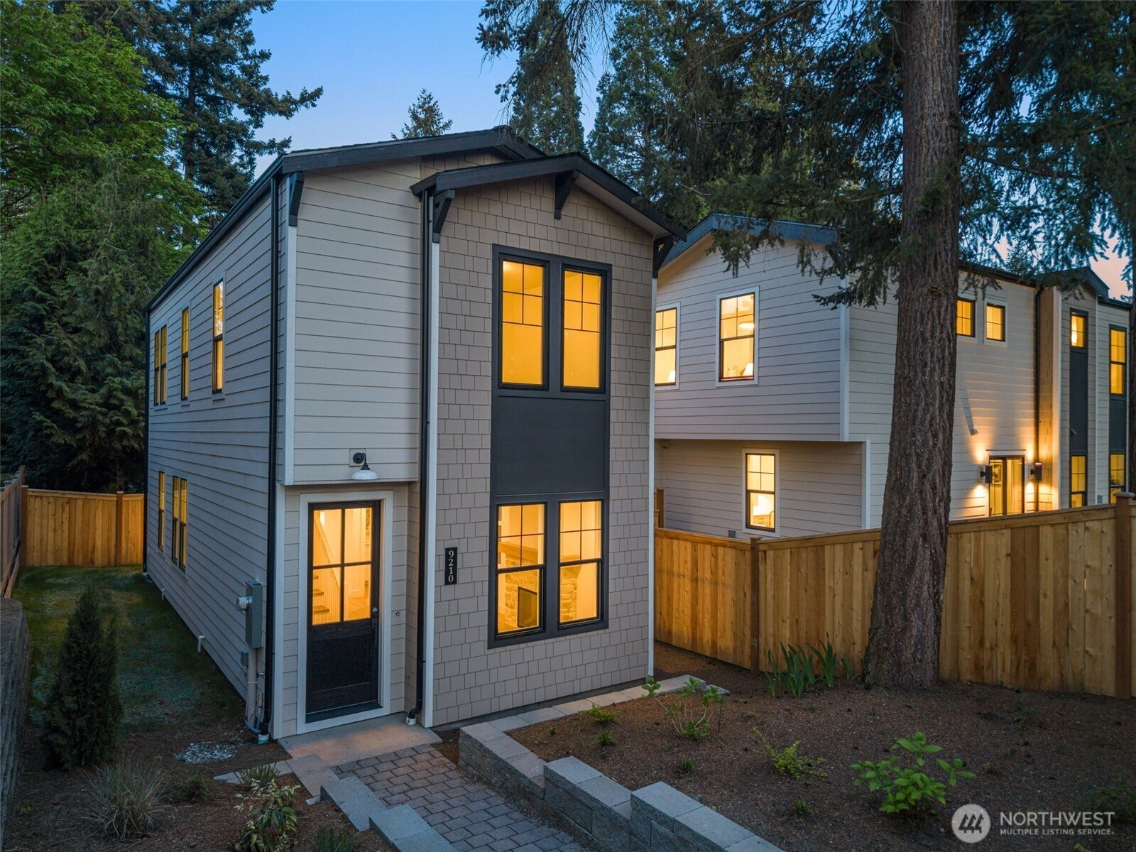 9210 116th Avenue NE — photo