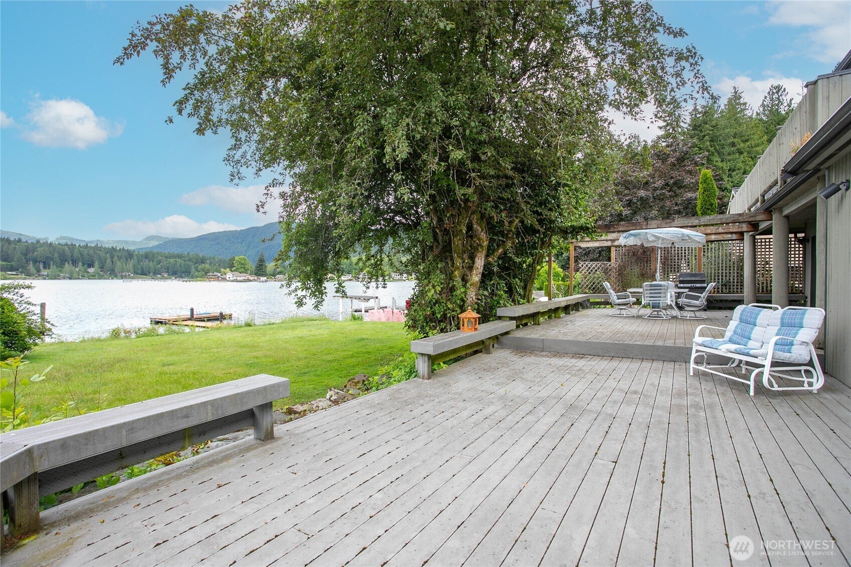 859 E Lake Samish Drive — photo