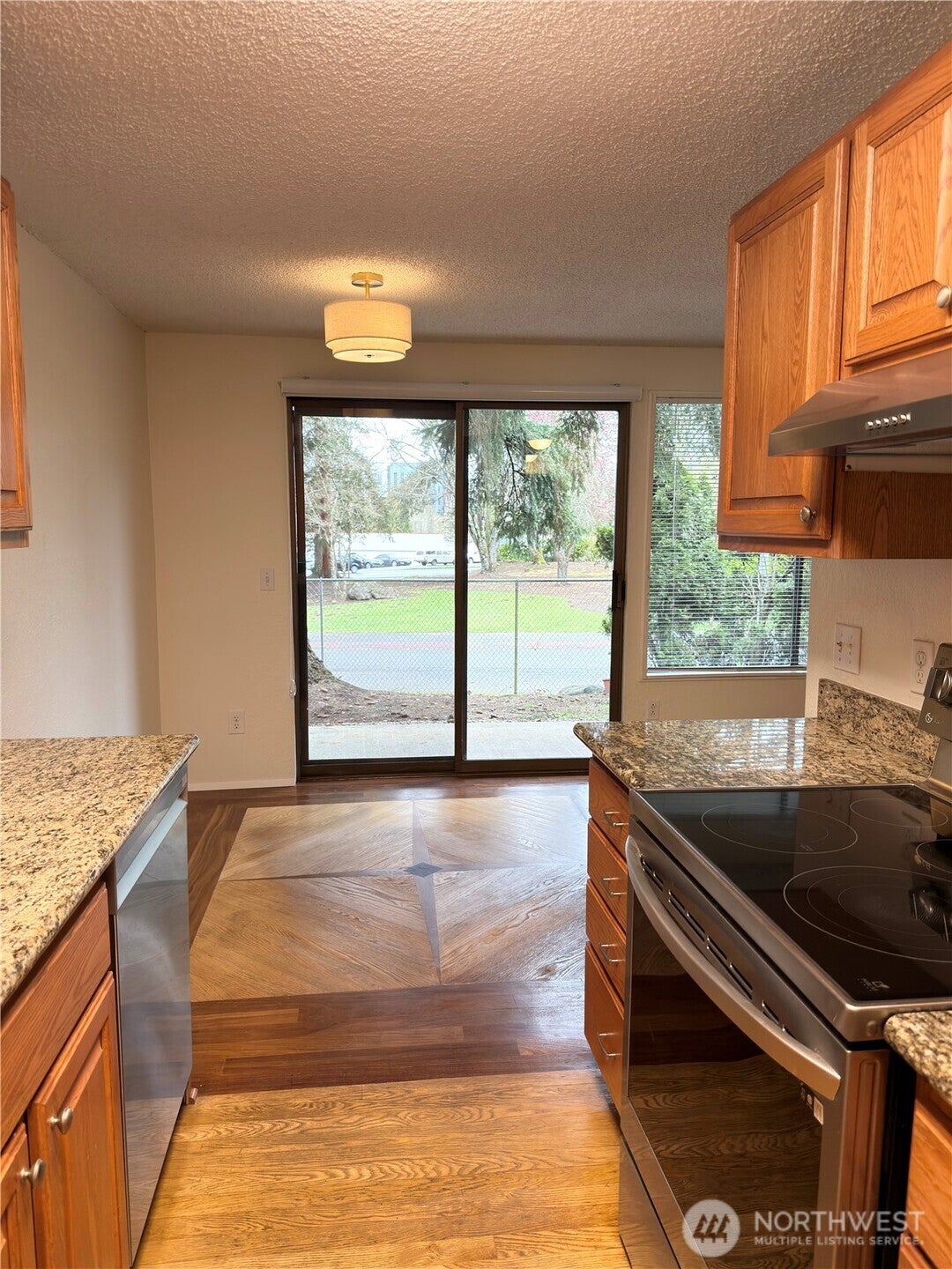 12510 NE 117th Place B3 — photo