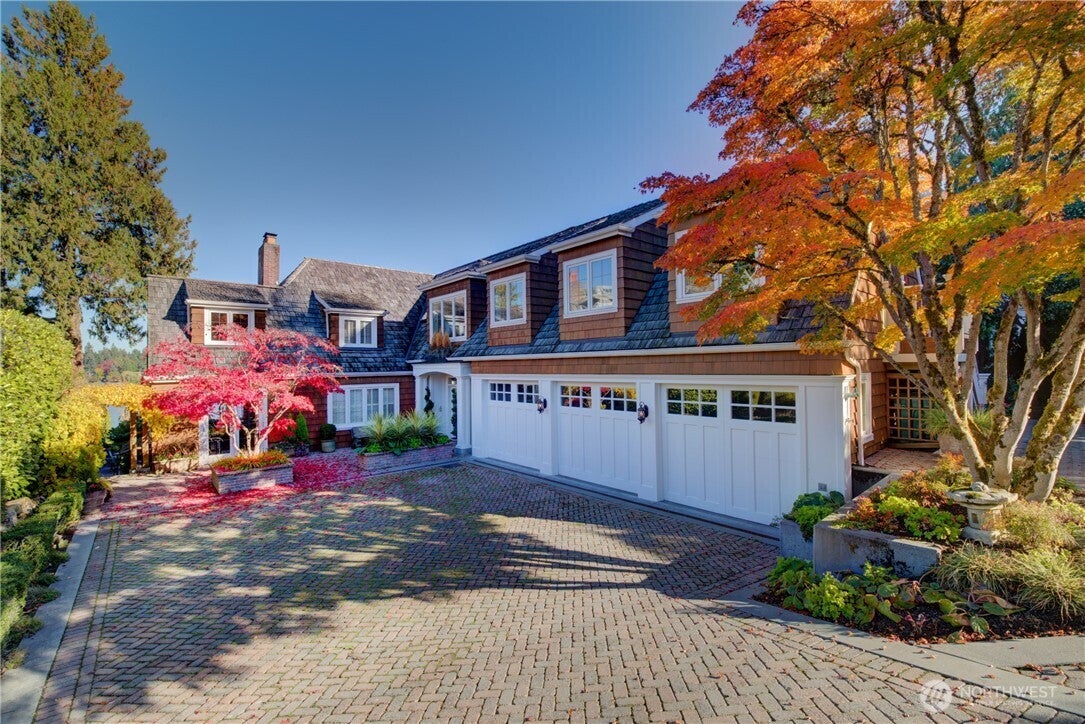 3608 Evergreen Point Road — photo