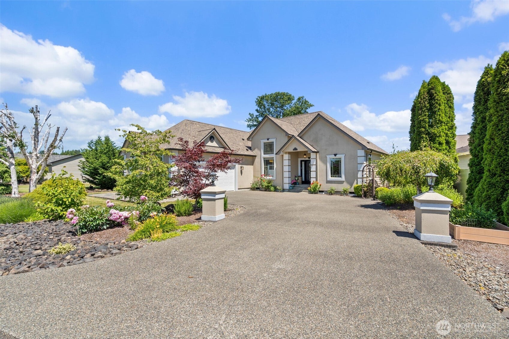 153 Newaukum Village Drive — photo