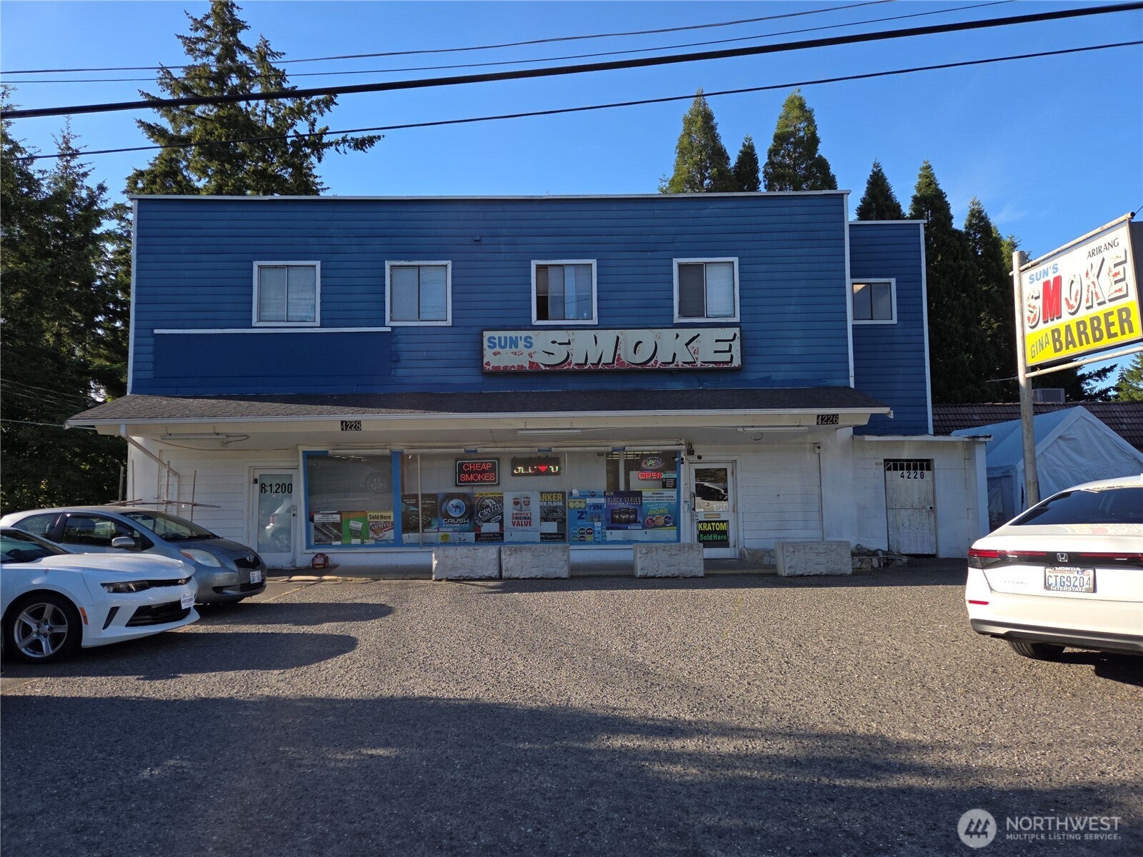 4220 Kitsap Way — photo