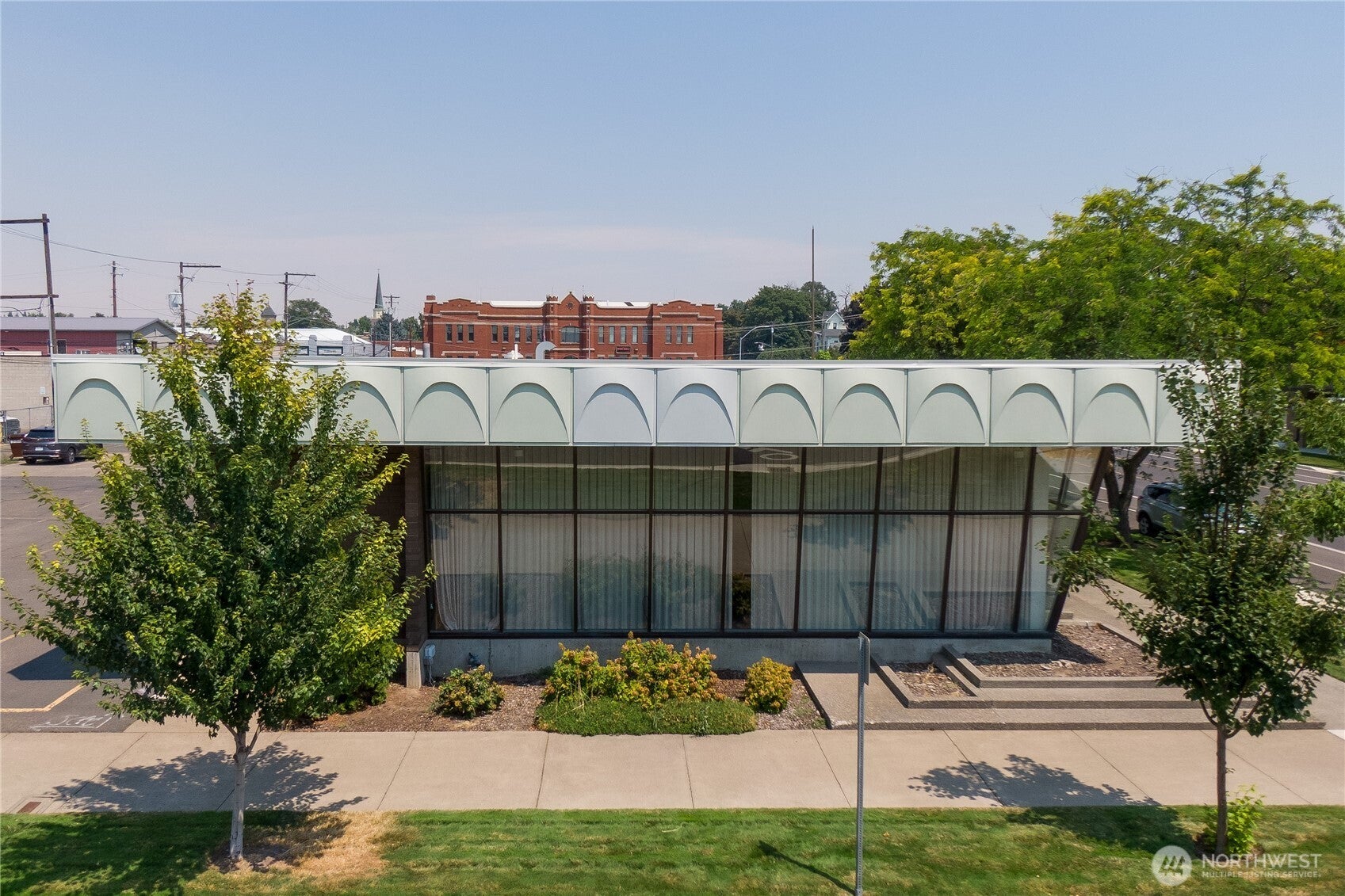 103 E Poplar Street — photo