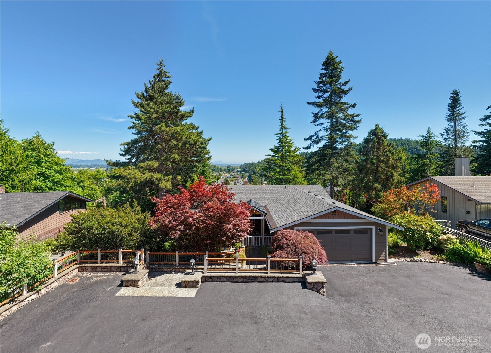421 Umatilla Drive — photo