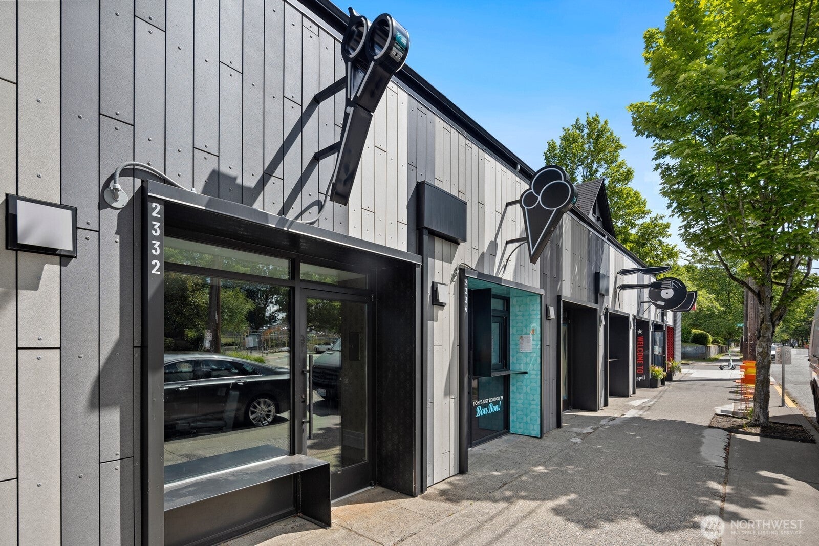 2332 E Cherry Street — photo