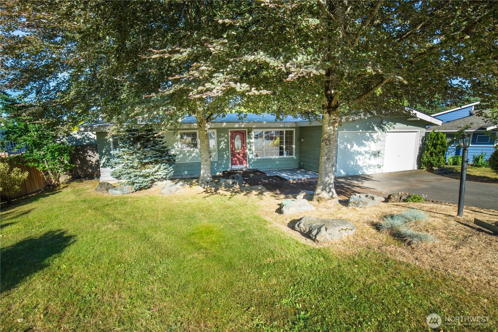 2500 167th Place NE — photo