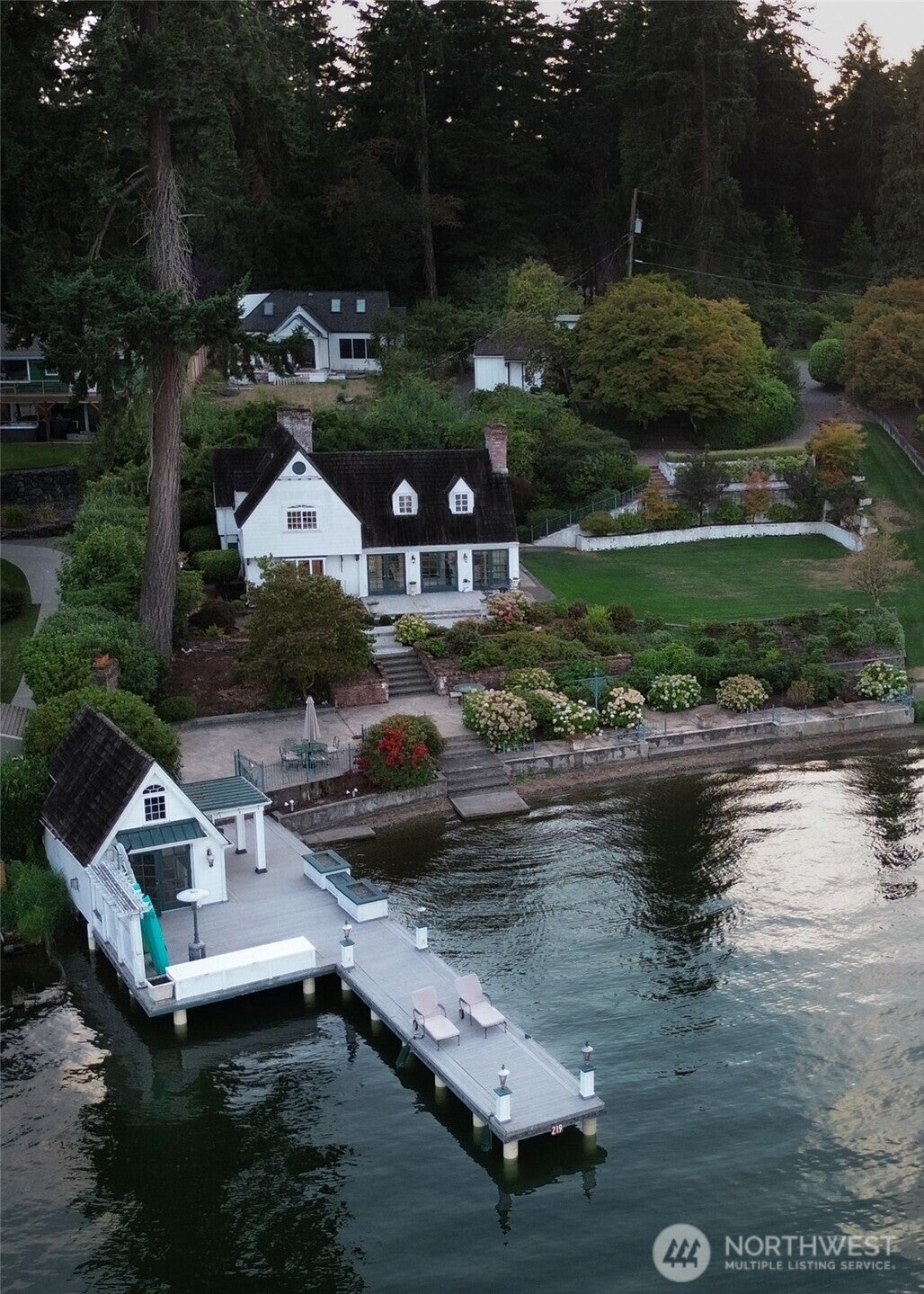 10007 Lake Steilacoom Drive SW — photo