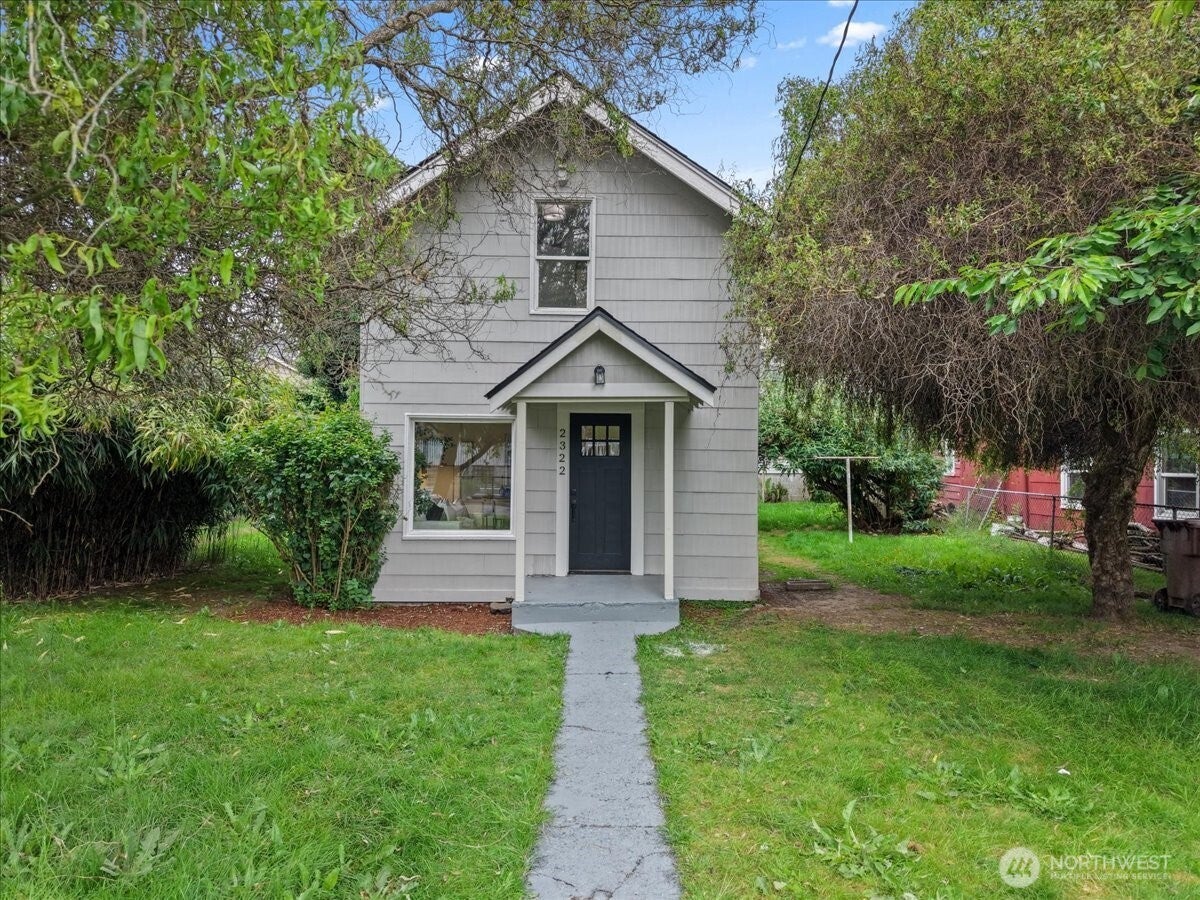 2322 S Ash Street — photo