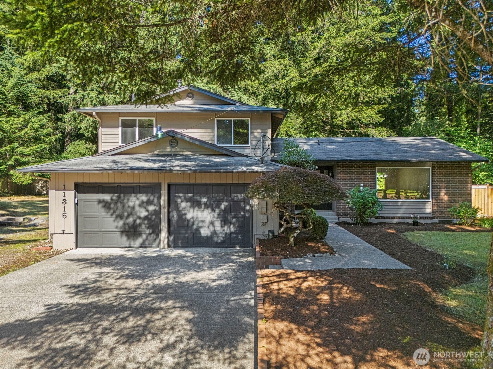 11315 83rd Avenue SW — photo
