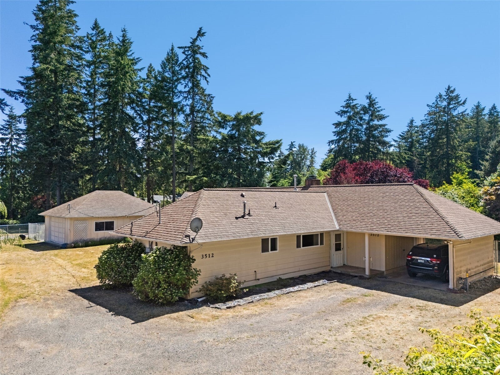 3512 SE Salmonberry Road — photo