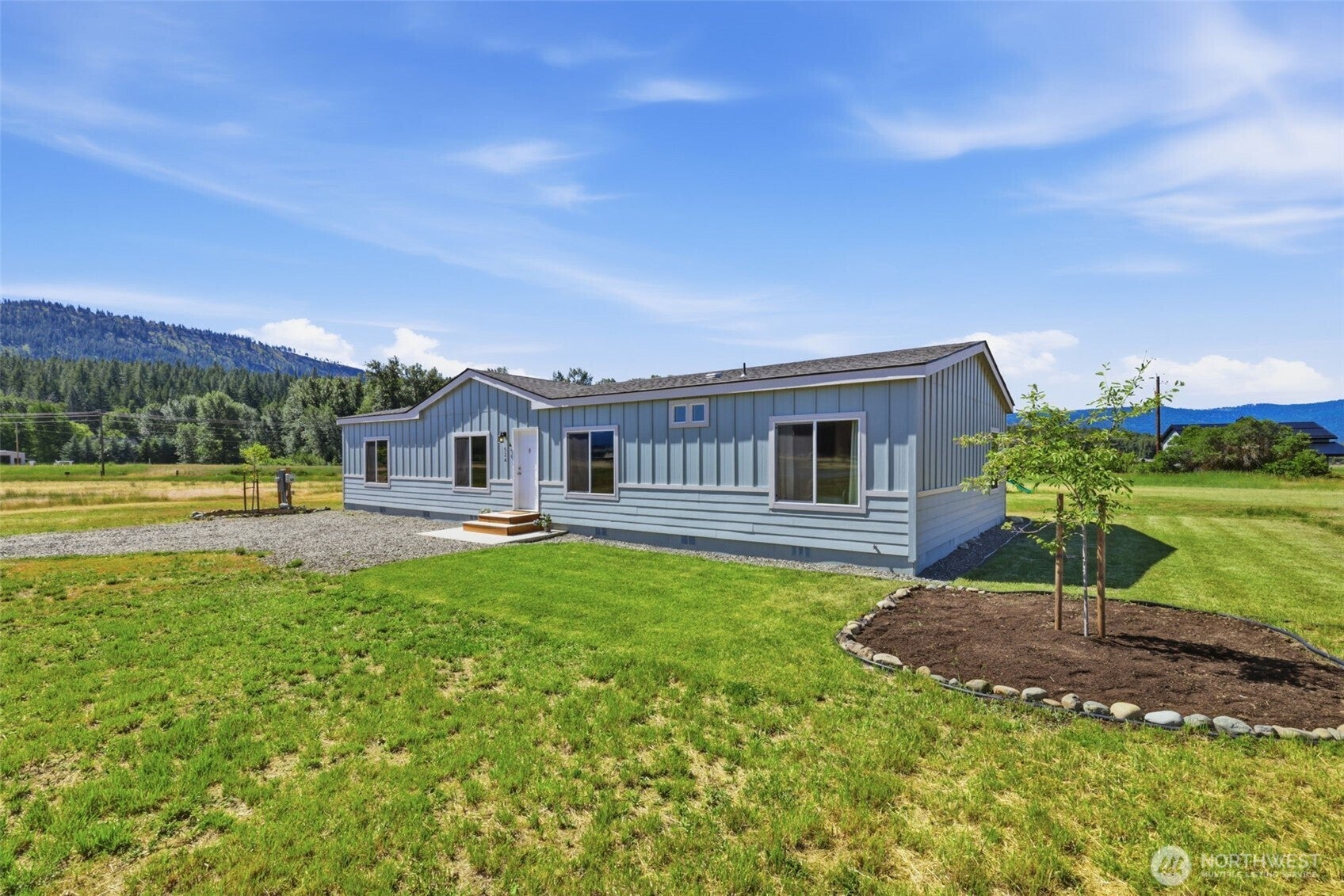524 Sunny Meadows Drive — photo