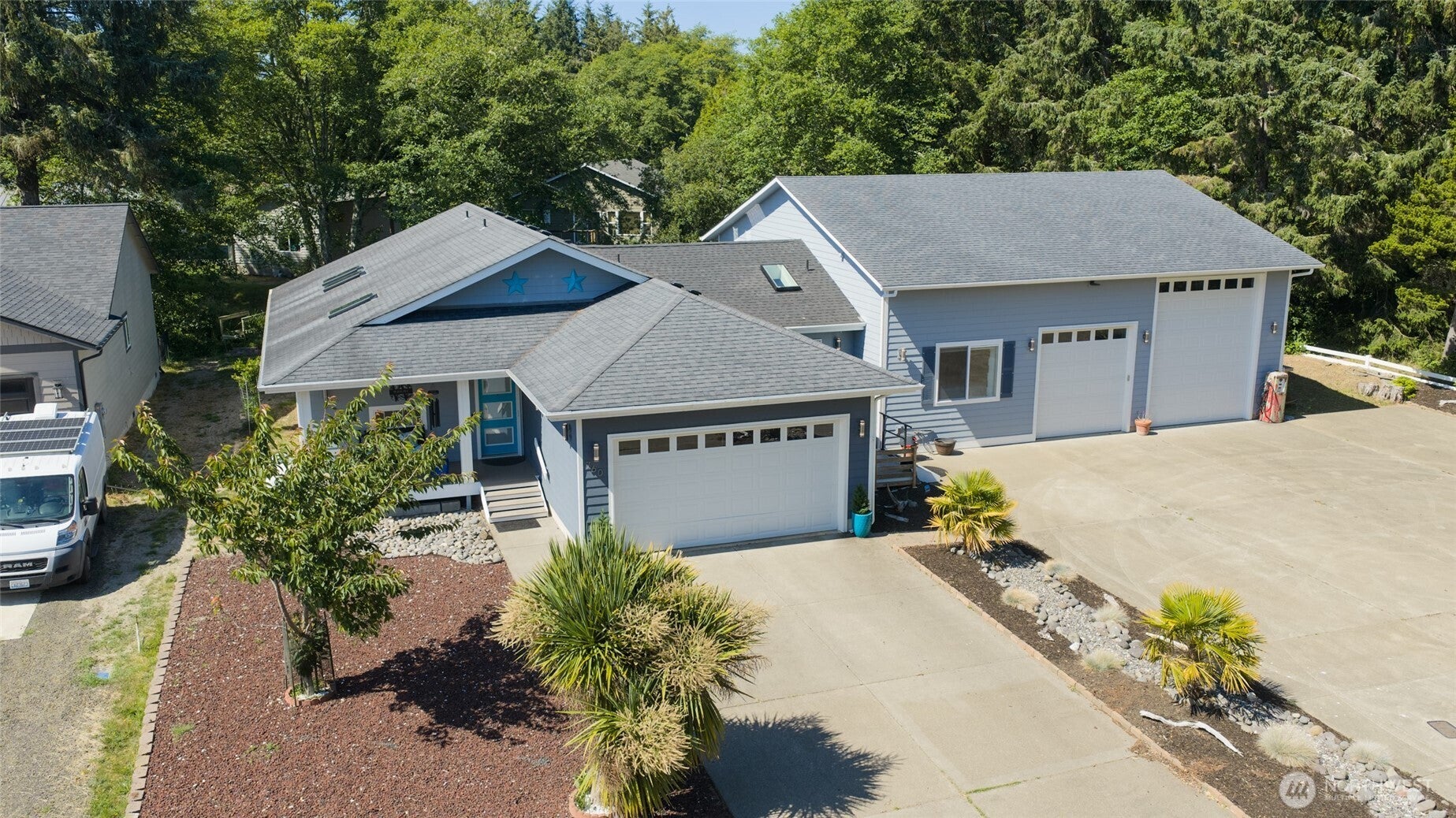 760 Plover Court SE — photo