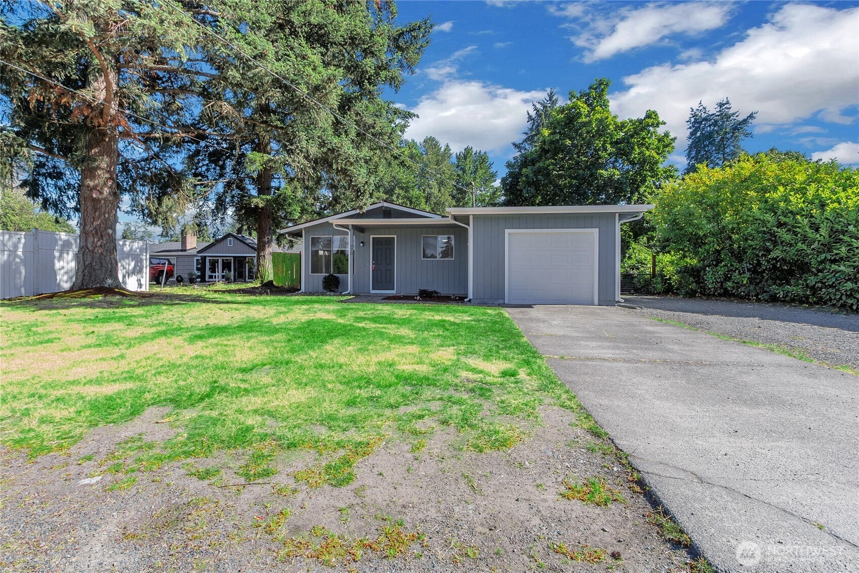 970 Johns Road E — photo