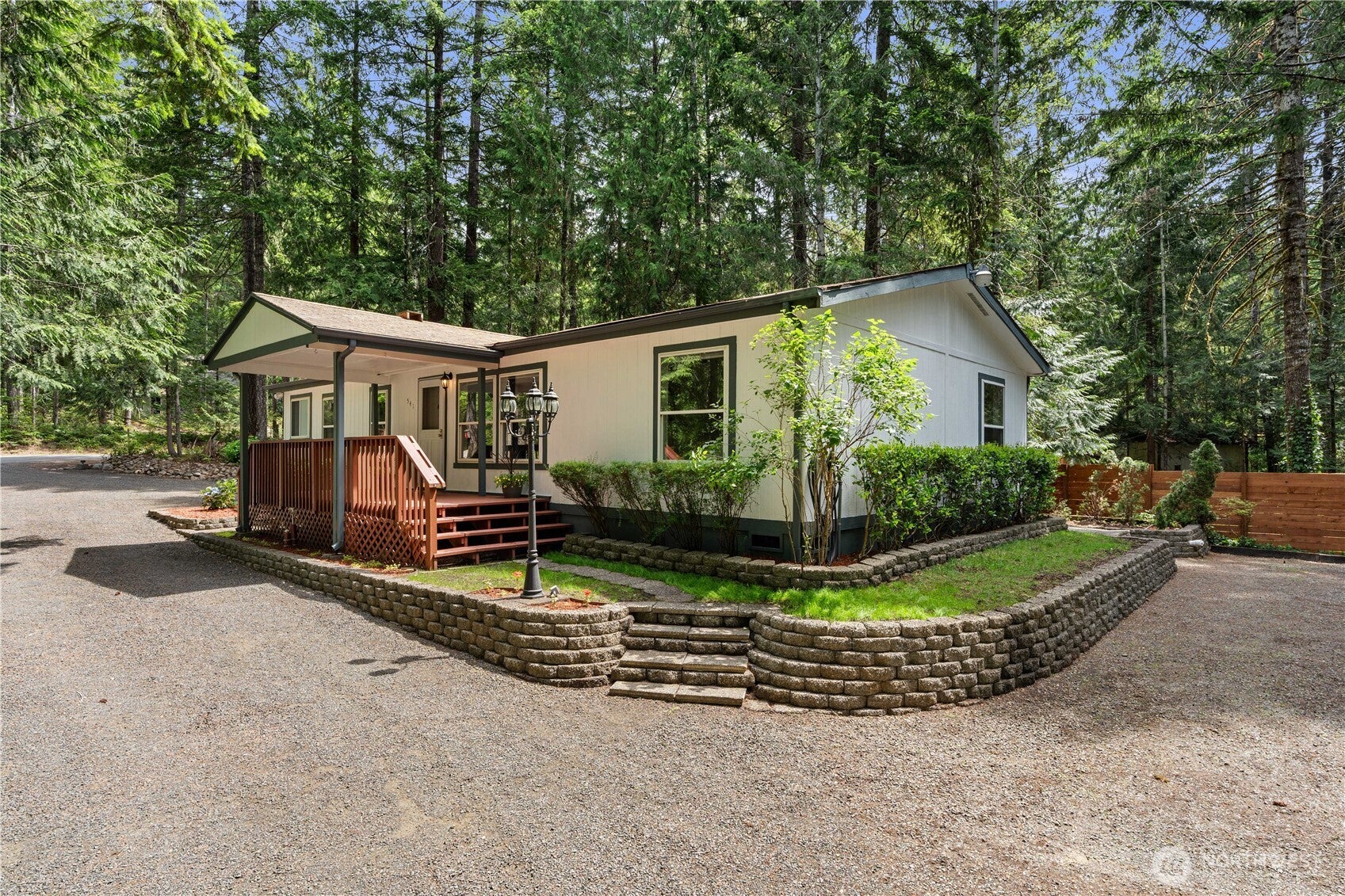 541 Mt Jupiter Drive Wa9854 — photo