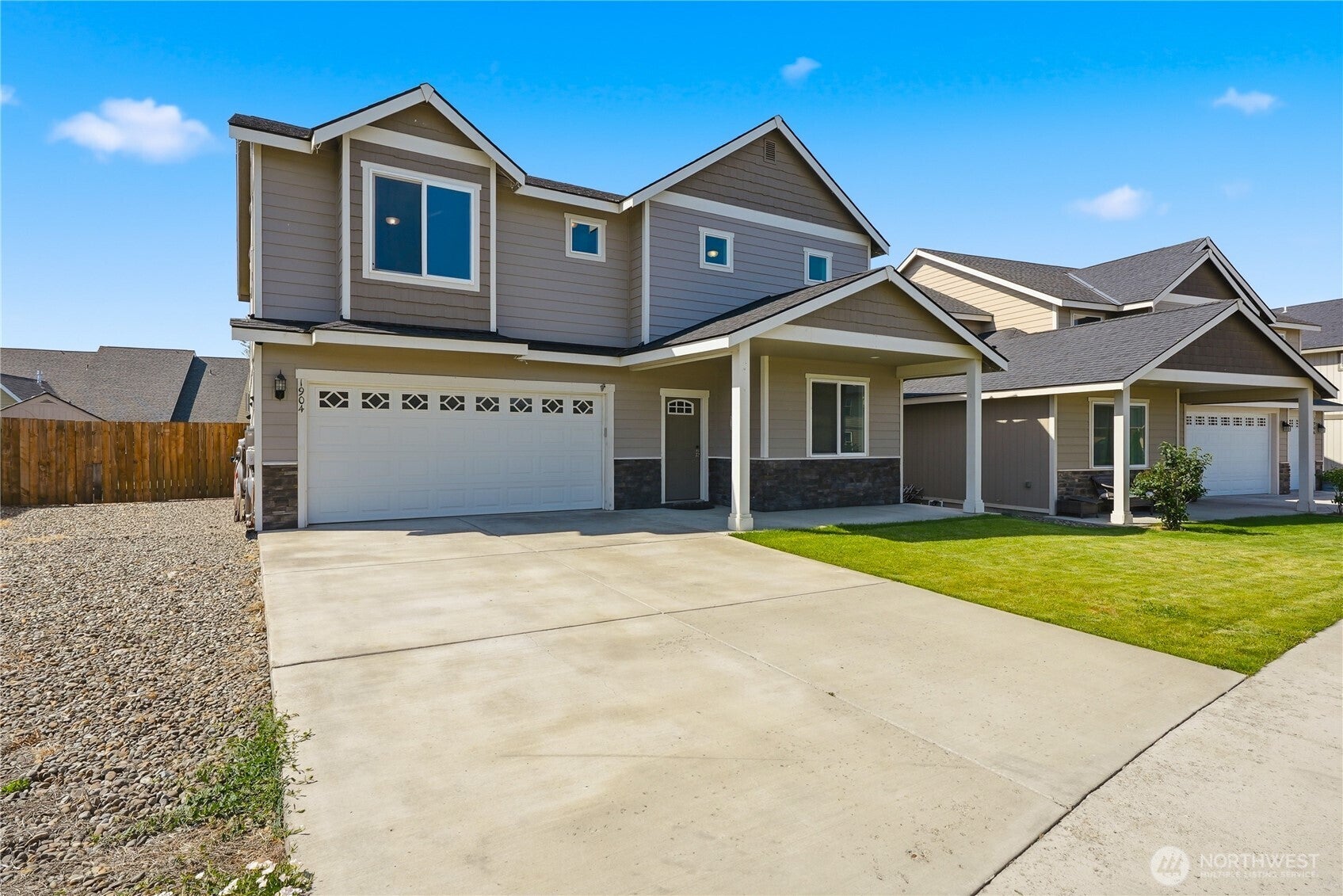 1904 W Sunnyview Lane — photo